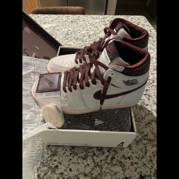 Nike Air Jordan 1 Retro High OG A Ma Maniere main image 4